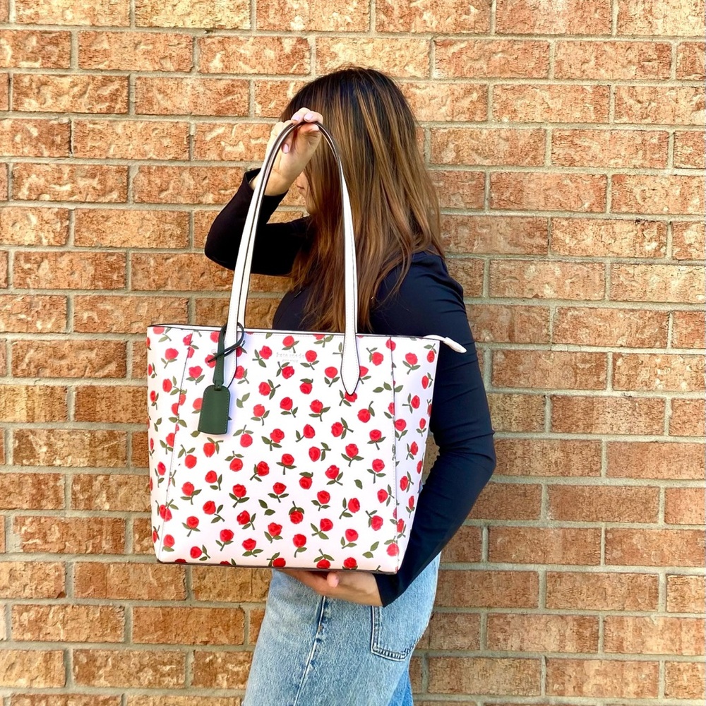 SALE 🌹 Kate Spade Tote- Dana